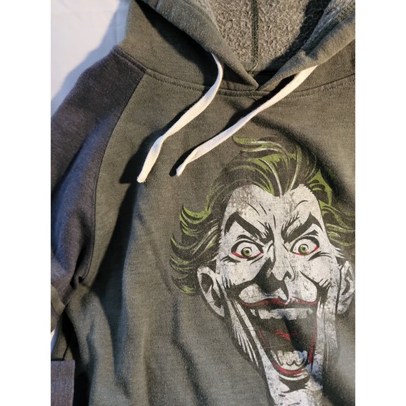 *Sold* Distressed Classic Batman The Joker hoodie 6Flags size small Adult Unisex - Picture 5 of 9
